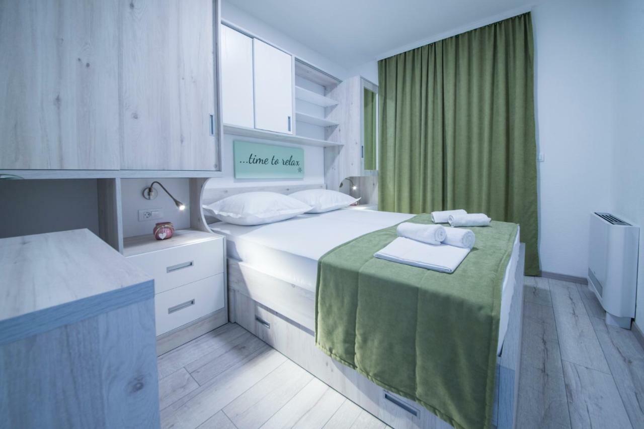Apartmani Spiline - Mia Baska Voda Ngoại thất bức ảnh