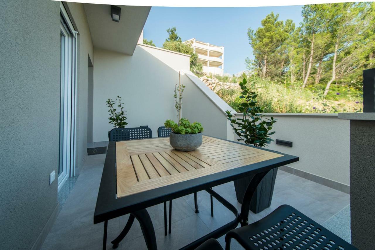 Apartmani Spiline - Mia Baska Voda Ngoại thất bức ảnh