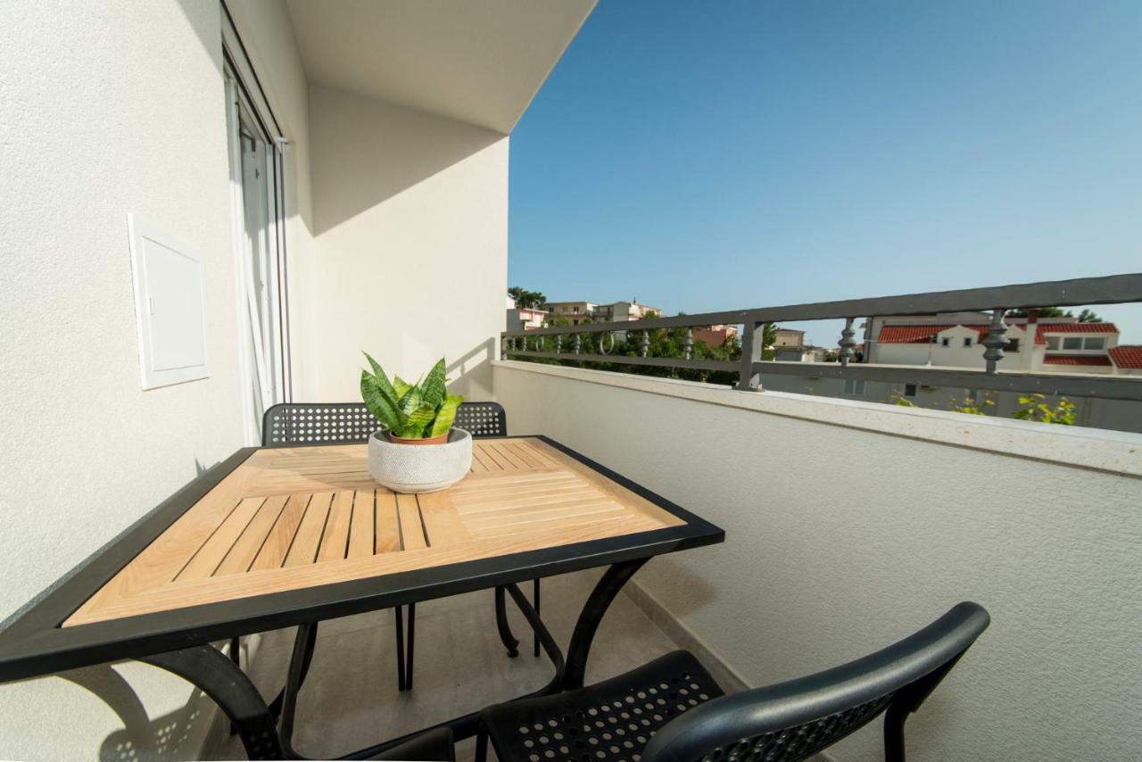 Apartmani Spiline - Mia Baska Voda Ngoại thất bức ảnh