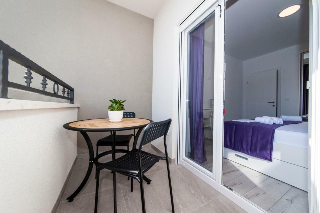 Apartmani Spiline - Mia Baska Voda Ngoại thất bức ảnh